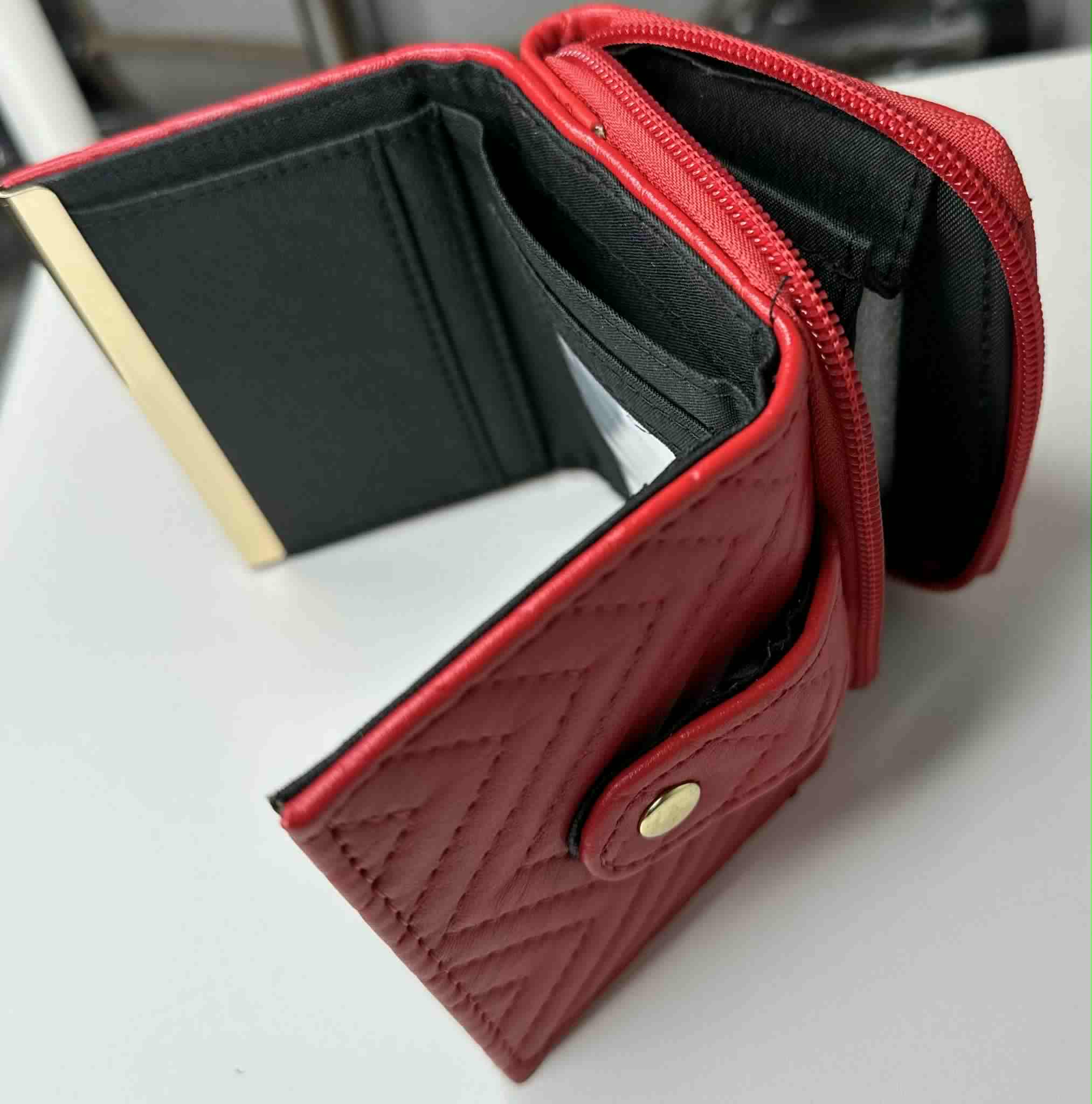 Wallet- Palm size Black